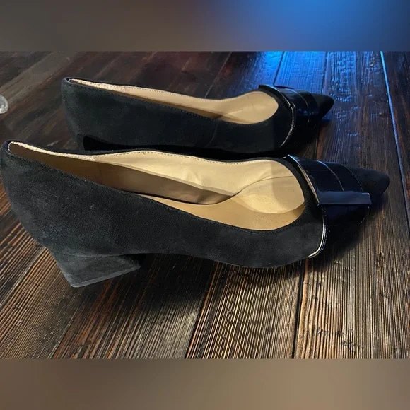 Franko Sarto Black Suede Low Wrapped Block Heels - Picture 2 of 9